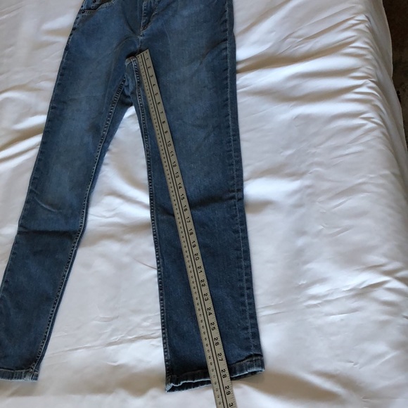 Women’s size 8P Liz Claiborne jackie blue jeans - Picture 7 of 13